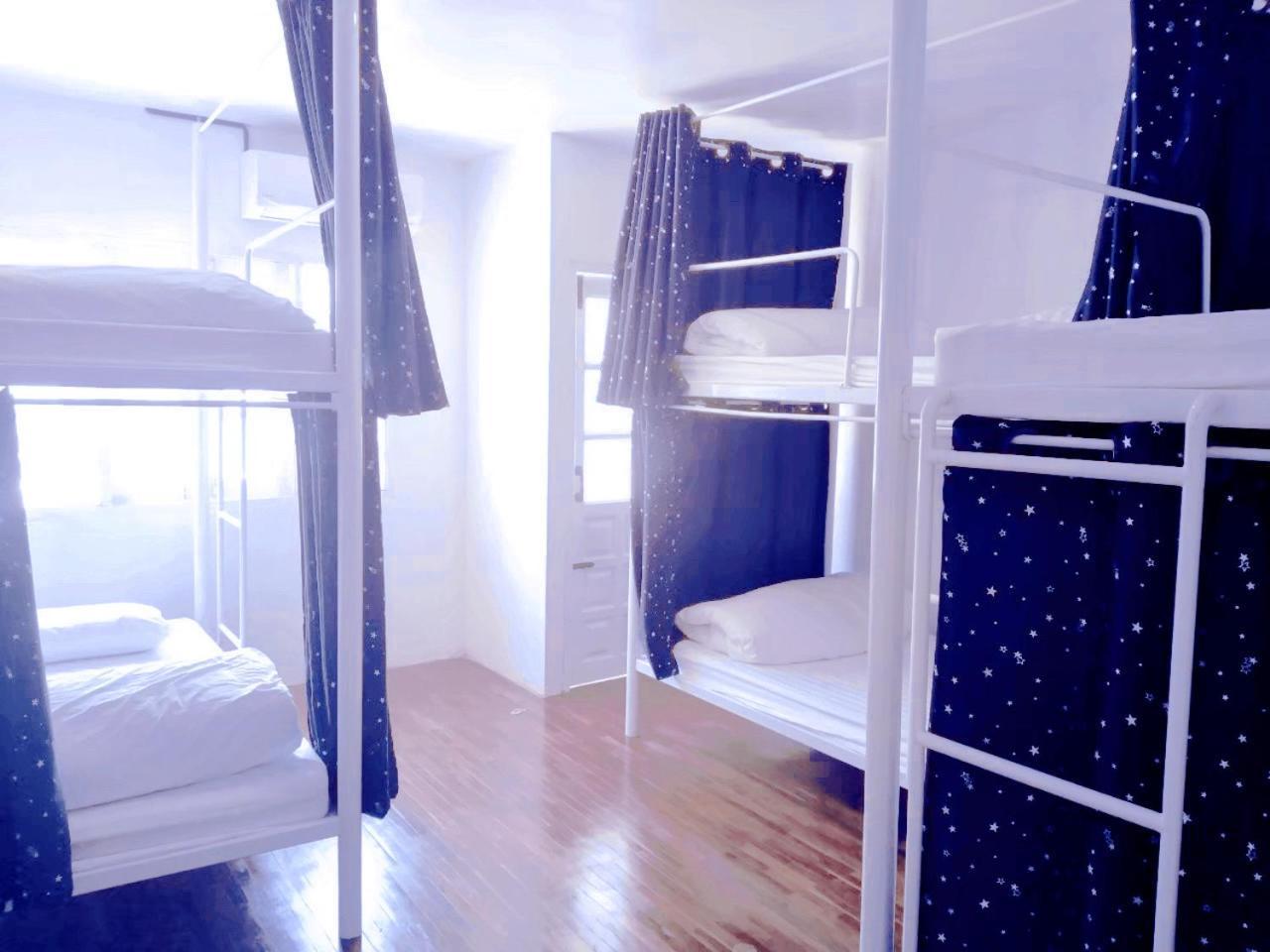 Zleepinezz Hostel Ayutthaya Pokoj fotografie