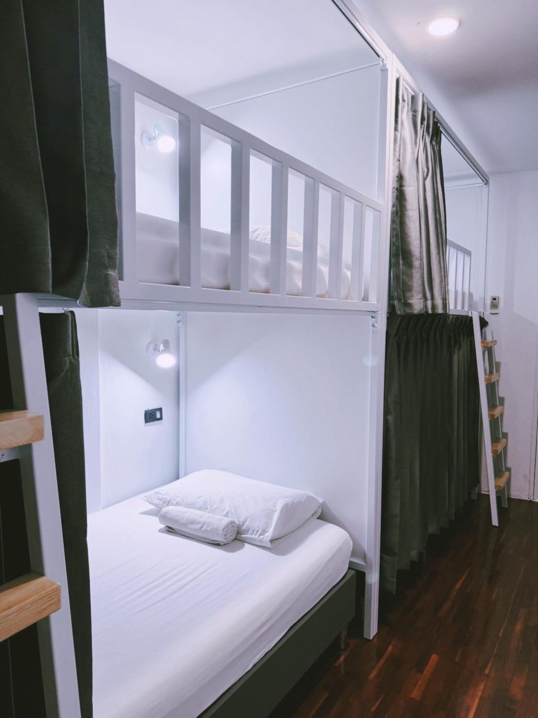Zleepinezz Hostel Ayutthaya Exteriér fotografie