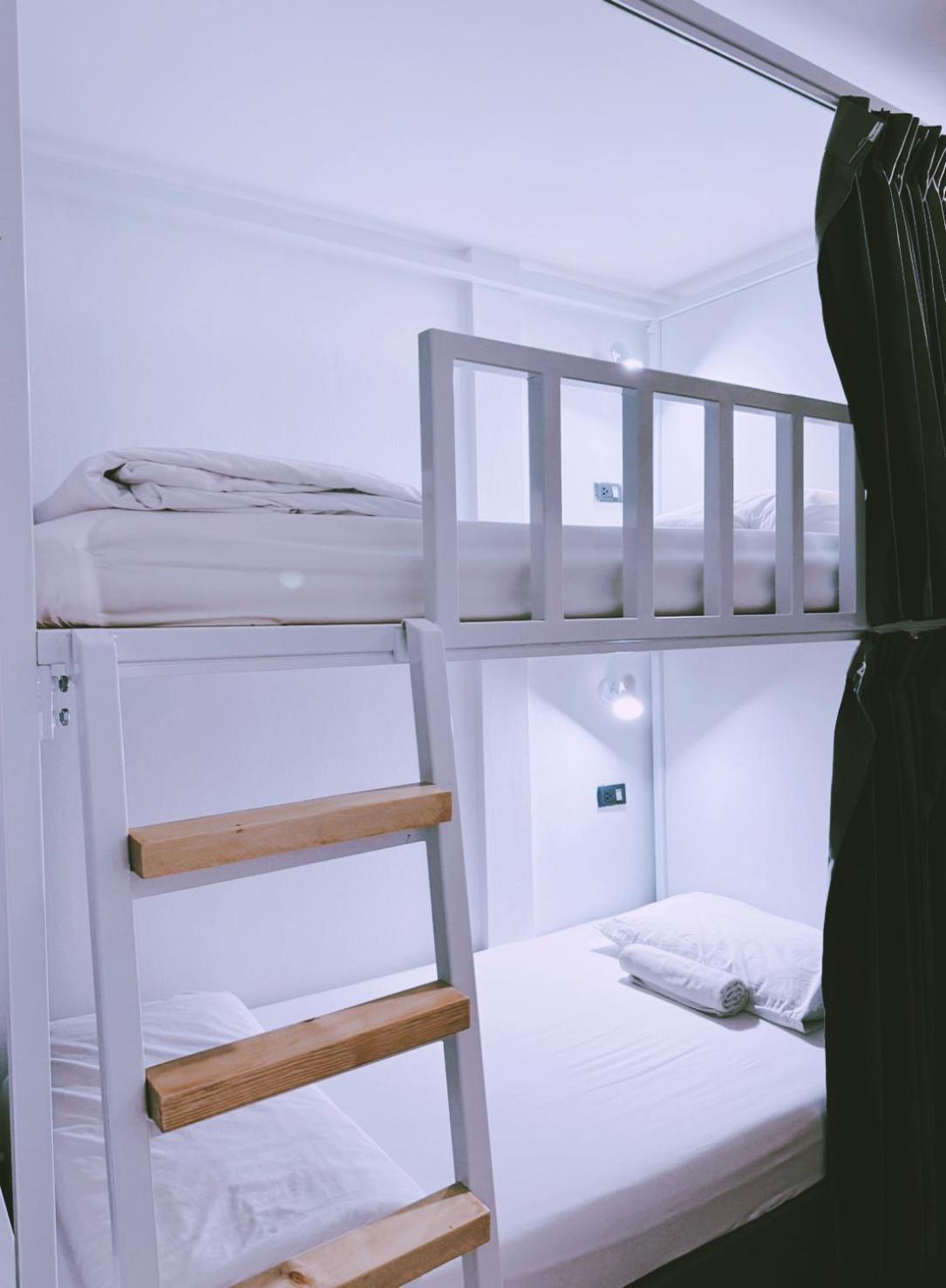 Zleepinezz Hostel Ayutthaya Exteriér fotografie