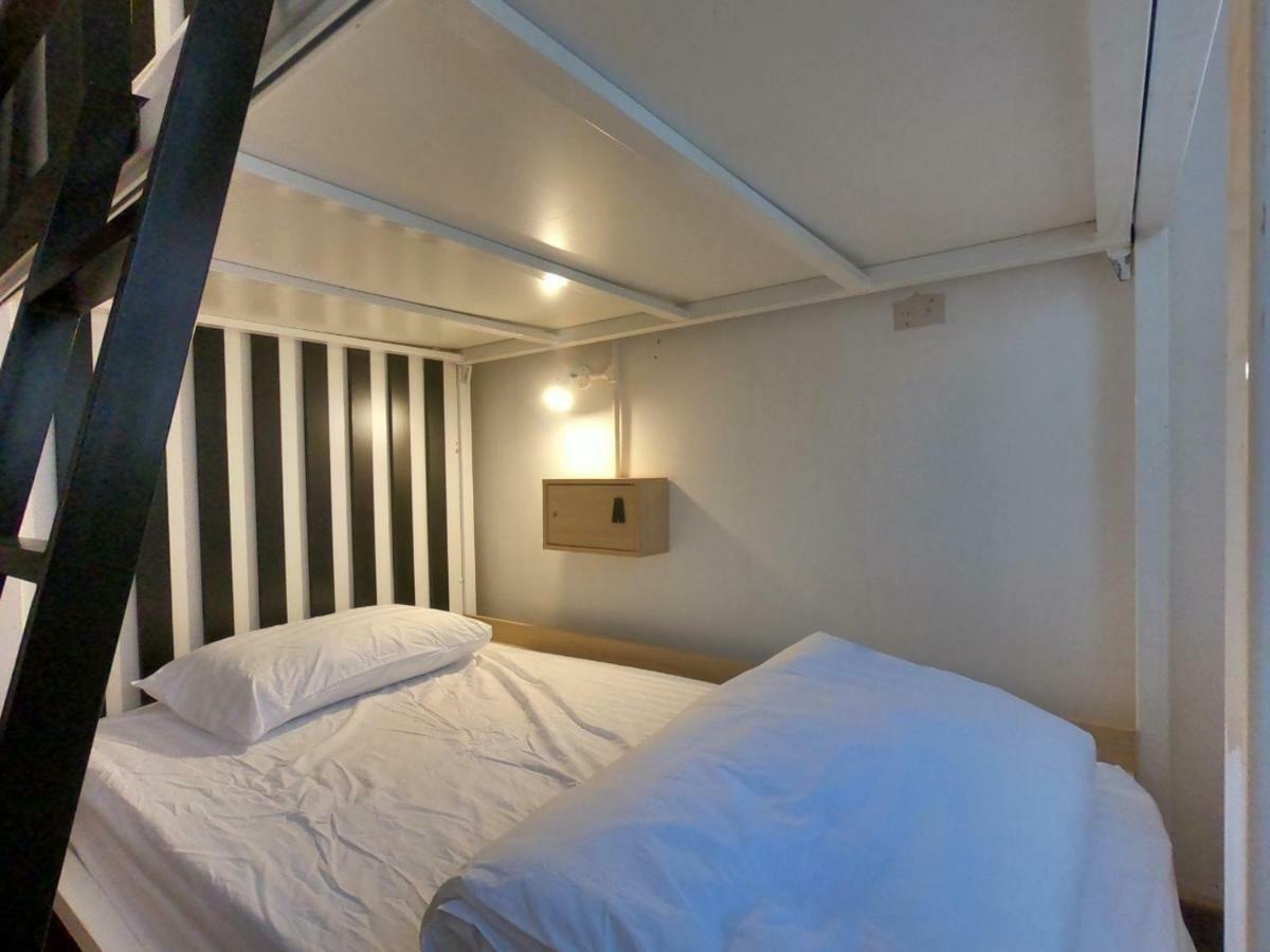 Zleepinezz Hostel Ayutthaya Exteriér fotografie